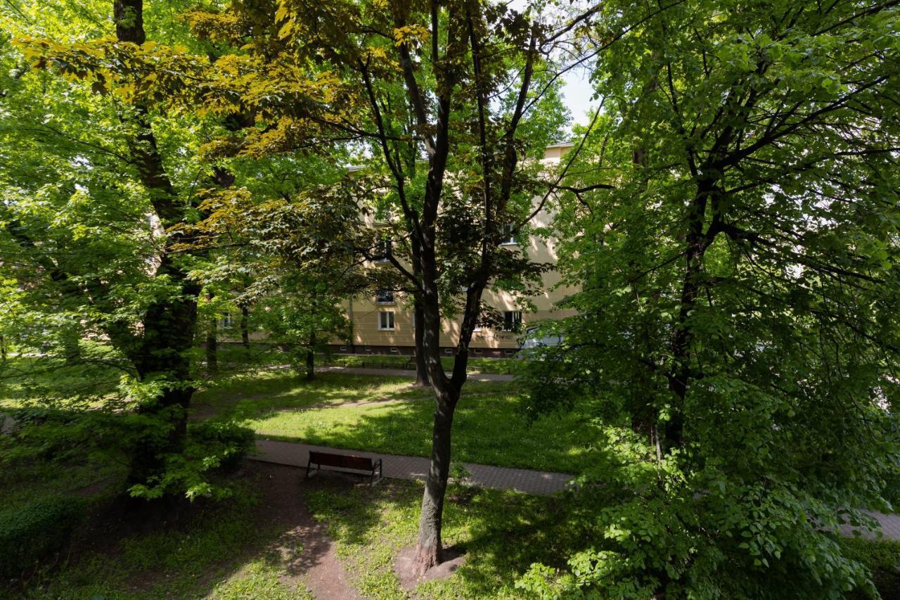 Bright Apartment Wola Near Metro Station By Noclegi Renters Varşova Dış mekan fotoğraf